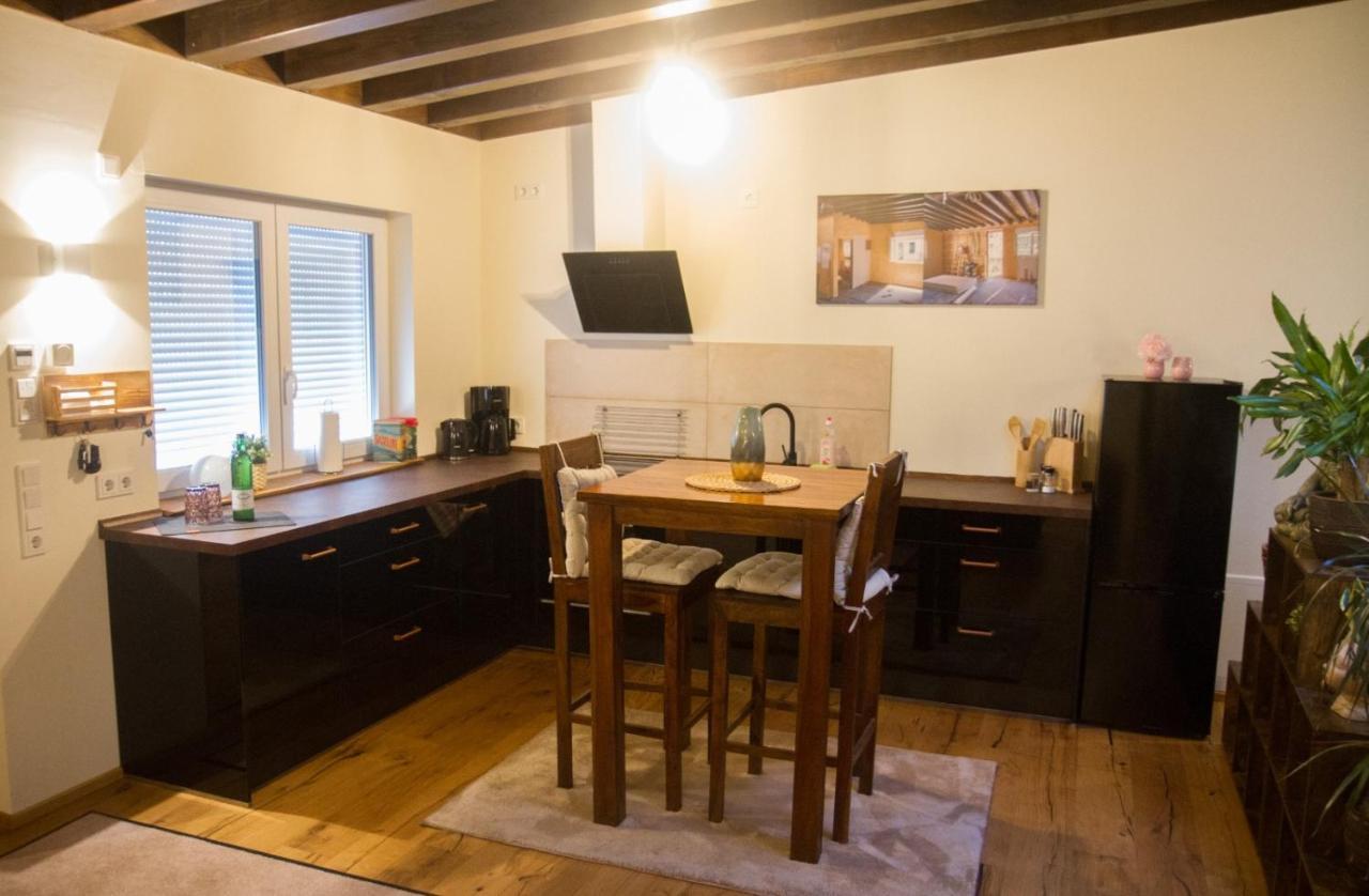 Apartment Black Der Sportschule Badura ライプツィヒ エクステリア 写真